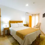 Casas Campo Cimo Da Quinta 4* ميراندا دو دورو
