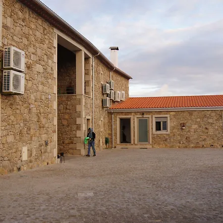 بيت ضيافة Casas Campo Cimo Da Quinta ميراندا دو دورو