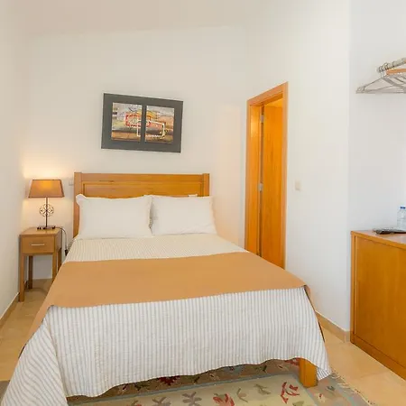 Casas Campo Cimo Da Quinta 4* ميراندا دو دورو
