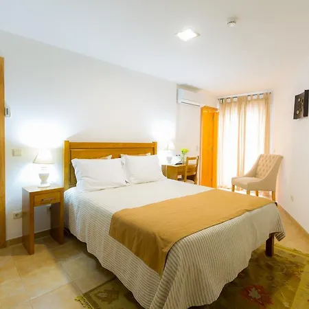 Casas Campo Cimo Da Quinta 4* ميراندا دو دورو