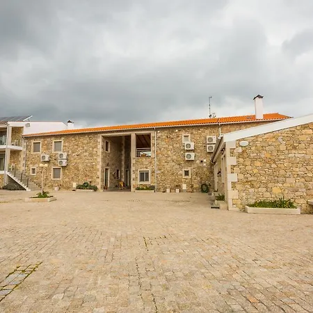 Casas Campo Cimo Da Quinta ゲストハウス