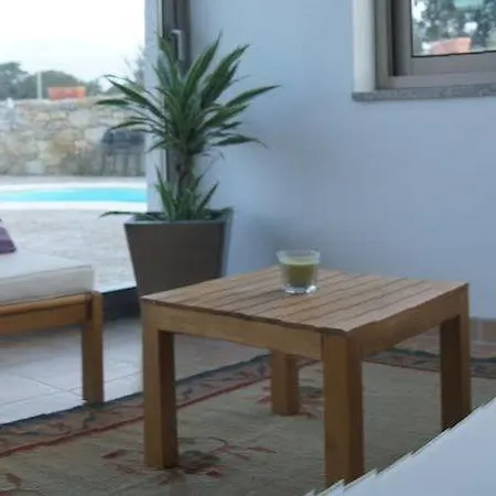 Casas Campo Cimo Da Quinta 4* ميراندا دو دورو