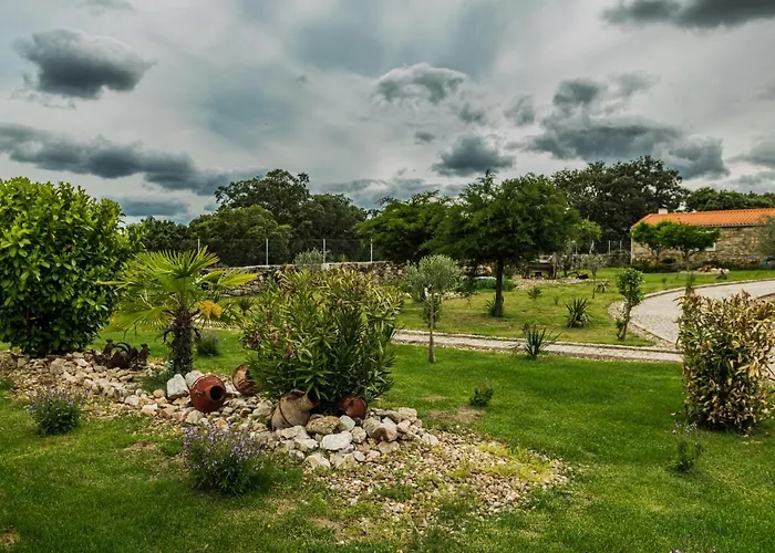 Casas Campo Cimo Da Quinta 4* ميراندا دو دورو