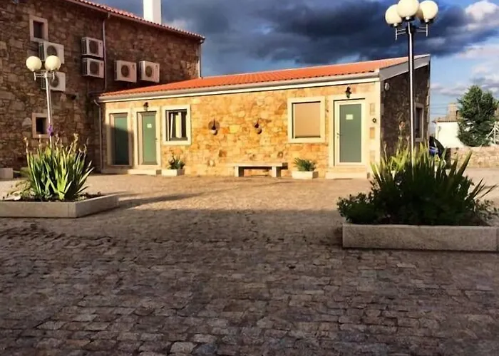 Casas Campo Cimo Da Quinta بيت ضيافة