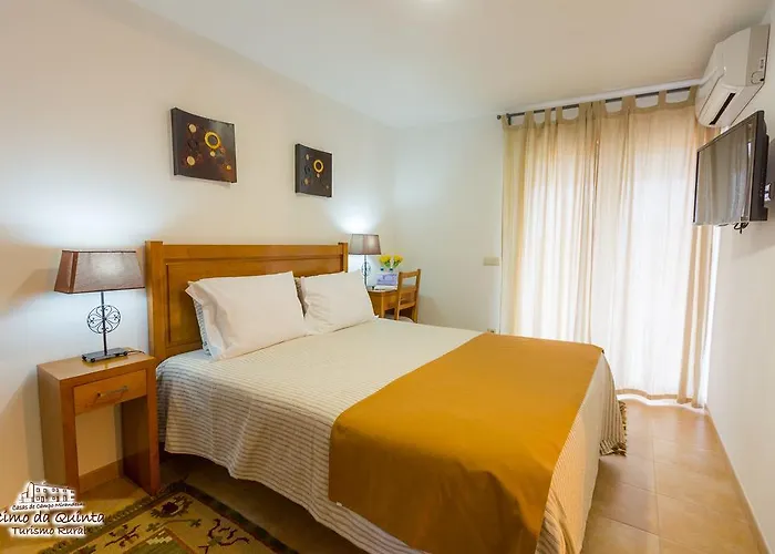 Casas Campo Cimo Da Quinta Гостевой дом Миранда-ду-Дору